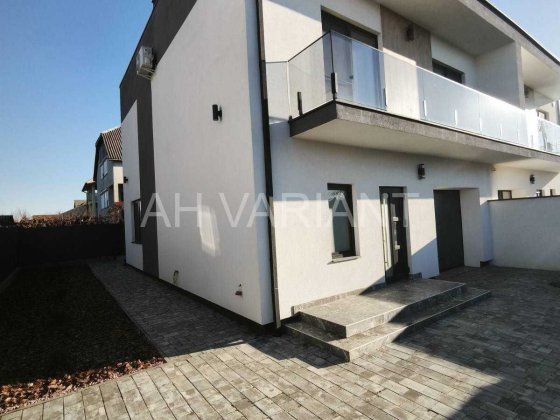 Здається котедж, мкр-н Минай Код: 19091 Мінай