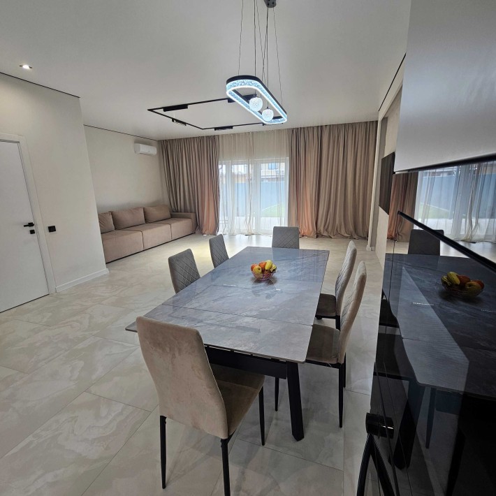 Здається в оренду таунхаус в New village Стопожниця - фото 1