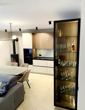 Оренда Будинку | ТаунХауса | є Інвертор | Сховище на Території | - фото 1