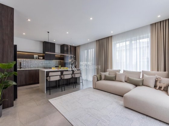 Дуплекс. КМ "Beverly Hills Residence". Крюківщина, Оксамитова вул., 2 Крюковщина