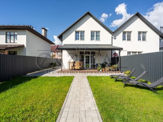 Оренда будинку-дуплекса 134 м²  дизайнерський ремонт  тераса  ділянка 3,5 сотки Крюковщина