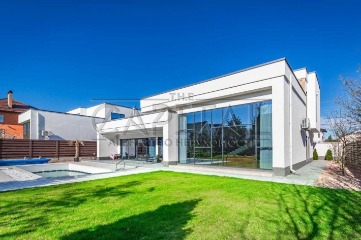 Аренда дома с бассейном в дизайнерском районе Петропавловская Борщаговка - фото 1