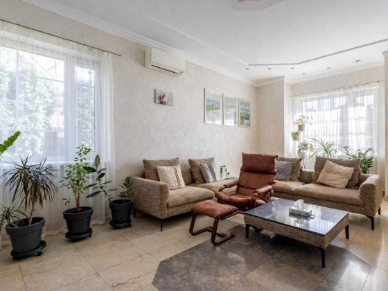 На оренду пропонується сучасний якісний та комфортний будинок на Петропавлівській Борщагівці автоном Петропавловская Борщаговка