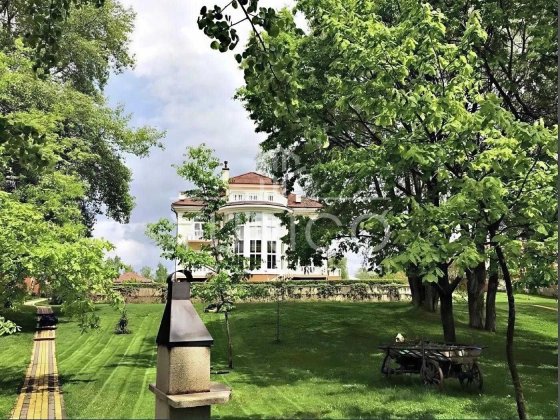 Оренда будинку Конча-Заспа. 6 спалень. 41 сотка землі. Козин