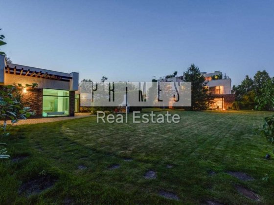 Аренда 3-этажного дома 425 м² + дом с бассейном и сауной, Козин, КМ «Нафтовый», генератор Козин