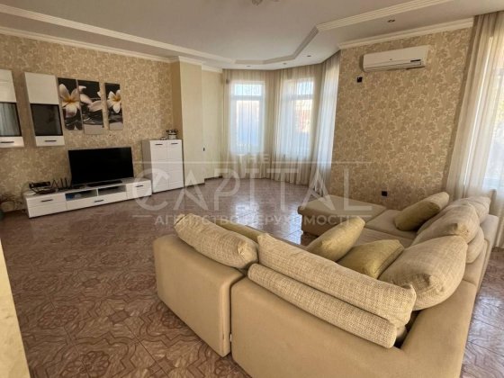 Оренда 2-поверховго будинку , Козин, КМ Montana Villagge Козин