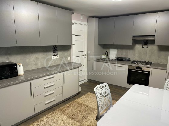 Оренда / Будинку / Осокорки / ЗЕЛЕНІ ЛУКИ / Автономний Будинок Гнедин