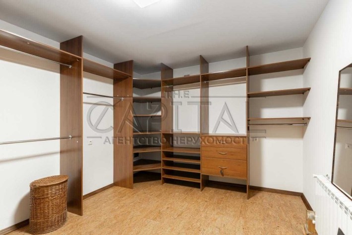 Здається в оренду просторий будинок в Козині 430м2 1 гектар землі - фото 1