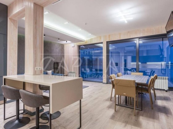 Оренда сучасного будинку 120 м² на плаву з видом на Дніпро Вишеньки