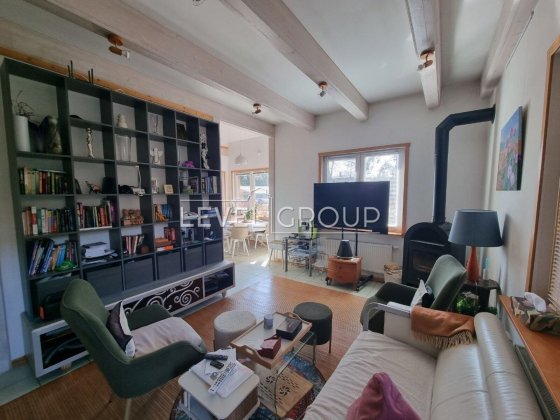 Лісники, будинок з басейном, поруч ліс, Київ -10хв Лесники