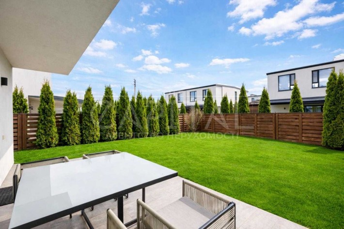 Автономний дуплекс 3 кім 108 м2  КМ "Balaton"  Нові Петрівці, газ, інвертор, генератор - фото 1