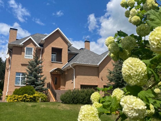 Оренда будинку в Лісниках (5 км від Києва) (з генератором) Лесники