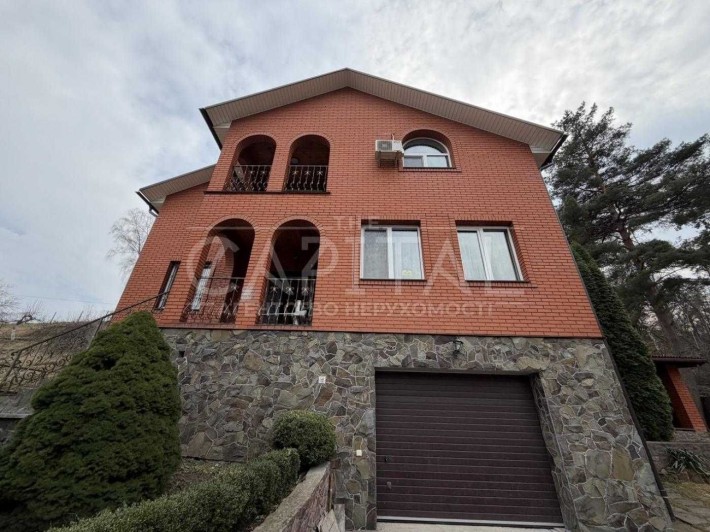 Здається в оренду сучасний 3-поверховий будинок в Лісниках 8 соток - фото 1