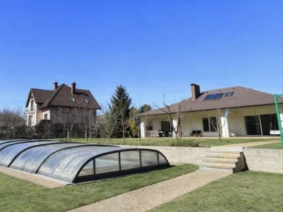 Сдам дом с газом басейном Демеевская Голосеевская Лісники