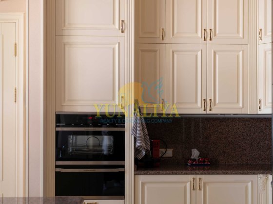 Аренда! Дом в кот-м городке, пгт. Подгорцы, Новообуховская трасса! Подгорцы