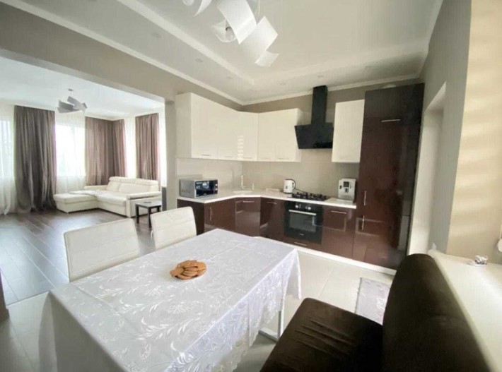 Шикарний будинок Буча Гостомель новий ремонт Газ Автономність - фото 1