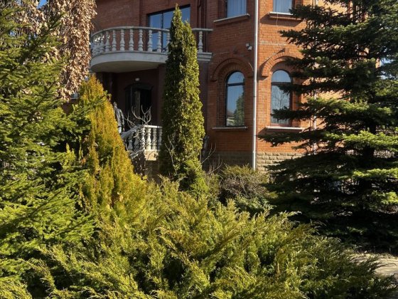 Оренда будинку для сімʼї, під офіс Можливо на літо Басейн Дмитровка