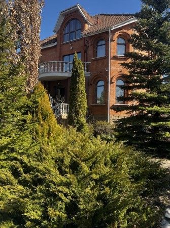 Оренда будинку для сімʼї, під офіс Можливо на літо Басейн - фото 1