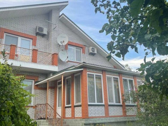 350м2 19 сот. 2 пов.Троещина Зазим'я Броварський р-н. поряд Десна