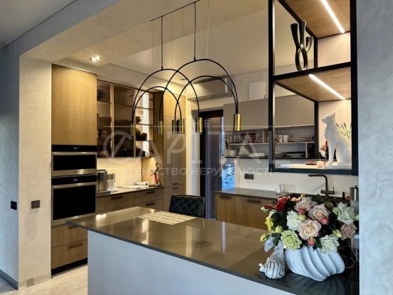 Оренда будинку Іванковичі /Повністю НОВИЙ/ Інвертор /4 тераси/ поруч озеро Иванковичи