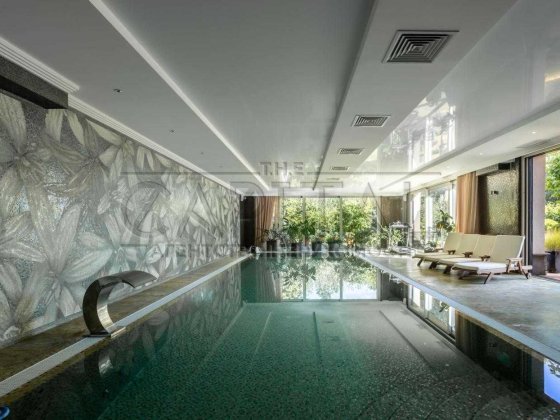 Здається в оренду шикарний будинок в Іванковичах з басейном та власним виходом до лісу Иванковичи