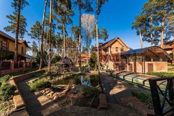 Пуща-Лісова: Автономна резиденція  330 м² 7 кімнат  басейн  SPA - фото 1