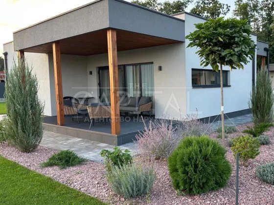 Сучасний будинок Осещина Sobi Village Осещина