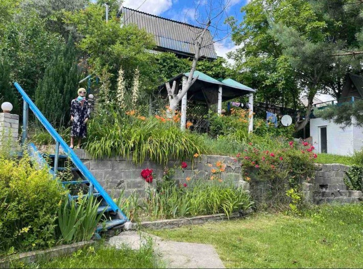 Сдам дачу в селе Петрушки по житомирской трассе в 25 км от Киева - фото 1