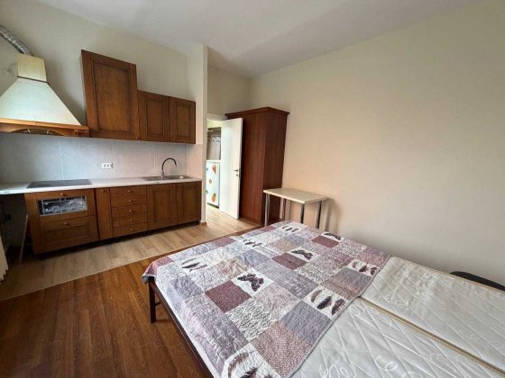 ПЕРША ЗДАЧА: Автономний будинок Хотів з сонячними батареями/інвертором Хотів