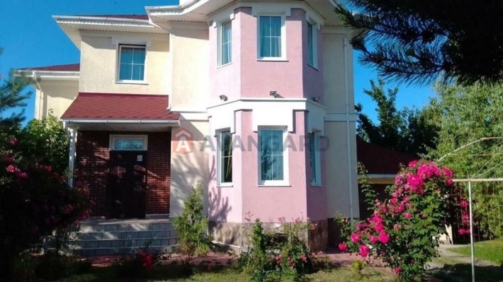 Оренда будинку, 260м2, с. Хотів, вул. Зоряна - фото 1