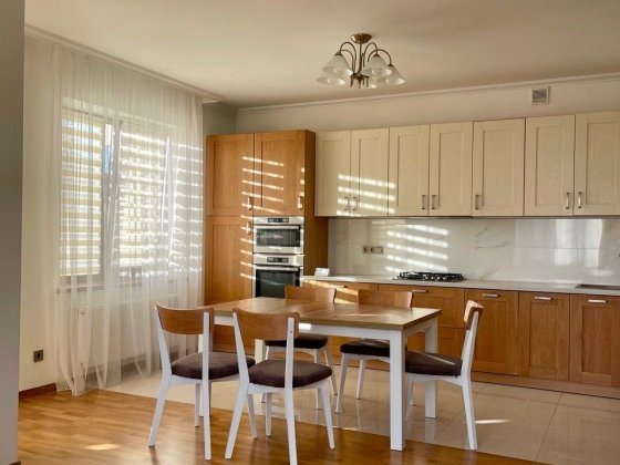 Оренда нового сучасного 2 поверхового котеджу Зимна Вода Зимна Вода