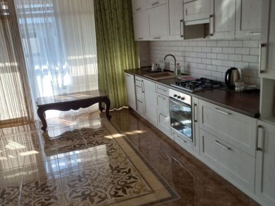 Оренда затишний котедж Зимна Вода Зимна Вода