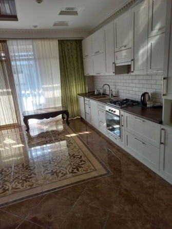 Оренда затишний котедж Зимна Вода - фото 1