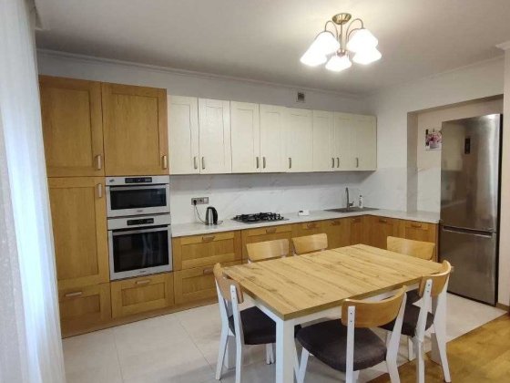 Оренда Танхаусу у Зимній Воді Зимна Вода