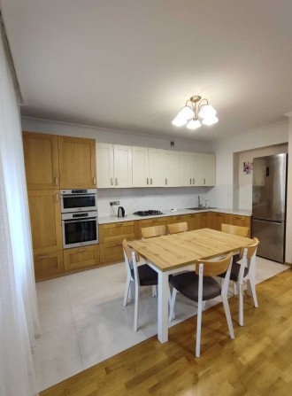 Оренда Танхаусу у Зимній Воді - фото 1