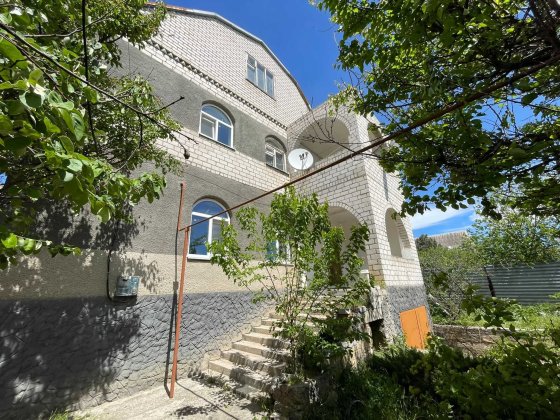 Здаю в оренду будинок, с. Весняне, за Варварівкою. Ц5 Весеннее