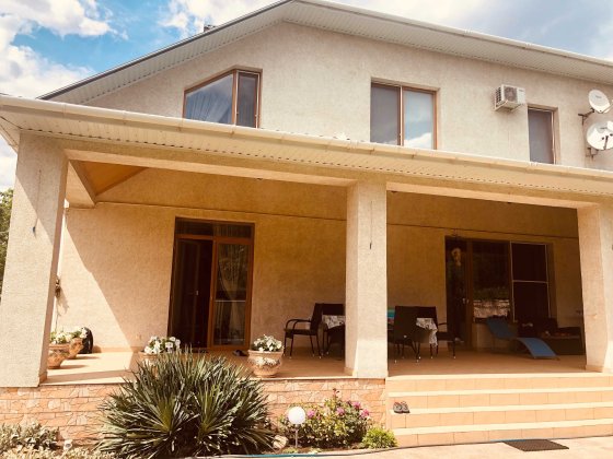 Оренда будинка в Совіньйоні Лиманка