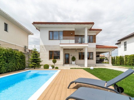 Аренда  нового  , стильного  дома в КГ Дайберг  , бассейн  , 5.5 соток Лиманка