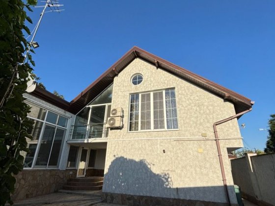 Сдам дом в Великодолинском Великодолинське