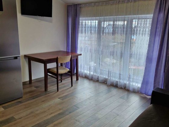 Зручна студія в автономному будинку Васильков