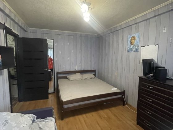 Оренда 1- кімнатної кв біля центрального ринка Кам'янське