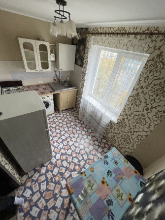 Сдам 1 квартиру с ремонтом - фото 1