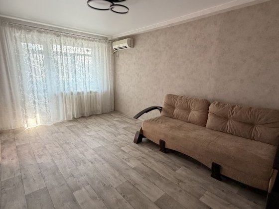 Аренда квартиры , 3-х комнатная квартира.Собственник без комисии Каменское