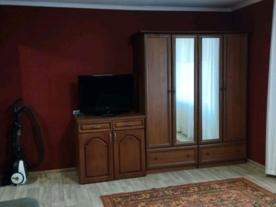 Сдам 1-2х к комн комнатную кв-ру 9000 Правый берег Кам'янське