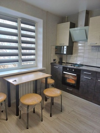 Сдается 2-комнатная квартира на левом берегу 11 мкр - фото 1