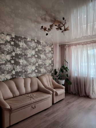 Сдается 3-комнатная квартира на левом берегу , 4 мкр kubr - фото 1