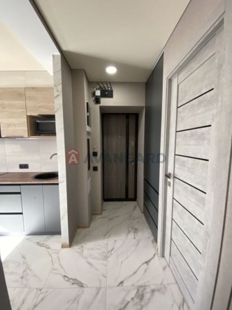 Сдам 1-2х  к комнатную кв-ру 16000    12/14этаж Левый берег - фото 1