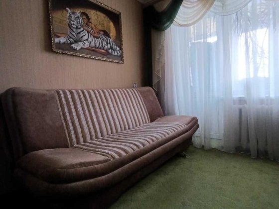 Сдам 2-х комнатную на Авроре Каменское