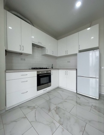 Оренда квартири в ЖК «Покровський» 2 поверх з газом - фото 1