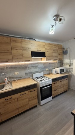 Сдам трехкомнатную квартиру на Репина!! - фото 1